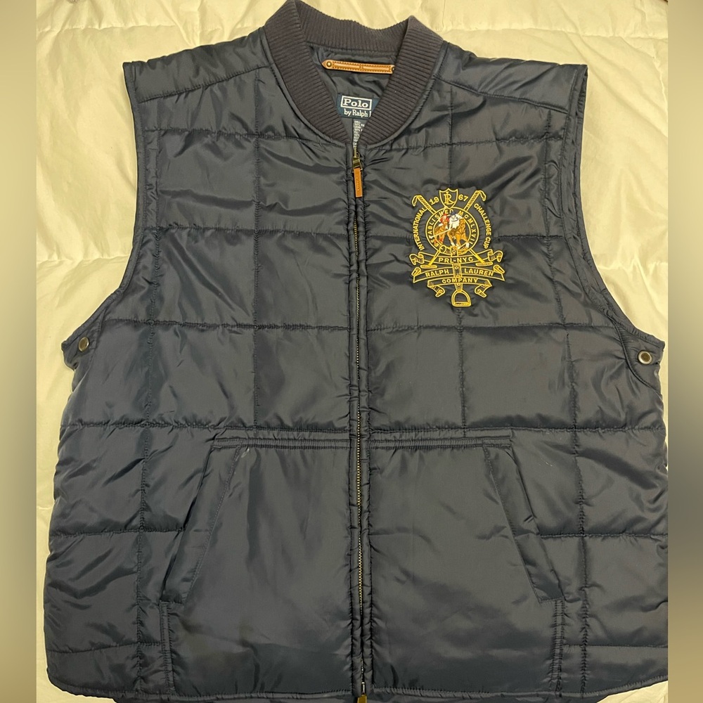 Polo Ralph Lauren
Polo Ralph Lauren Logo-Embroidered Padded Vest
